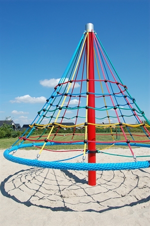 Roterende legetårn med klatre net